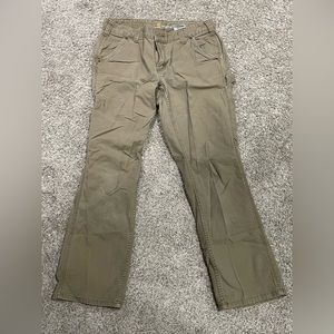 Women’s Carhartt pants